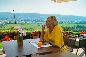 Castrum Wine Relais
