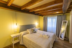 Apartamentos Casona del Campo