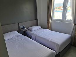 PURNAMA BALIGE HOTEL