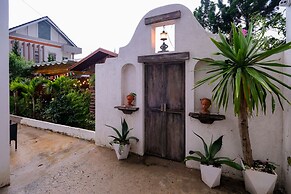 Dalat Blue House Homestay & Cafe