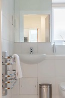 Contemporary 1BD Flat - Camden