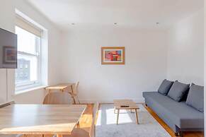 Contemporary 1BD Flat - Camden