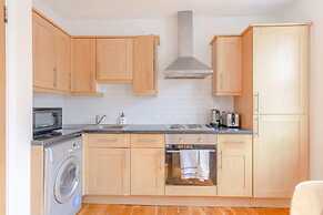Contemporary 1BD Flat - Camden