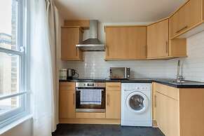 Spaciously Renovated 2BD Flat - Camden