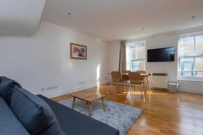 Spaciously Renovated 2BD Flat - Camden