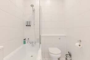 Bright and Spacious 1BD Flat - Camden