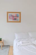 Bright and Spacious 1BD Flat - Camden