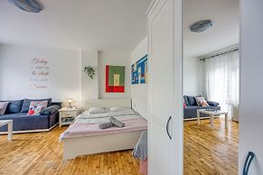 Green Hill Zagreb - Studio Natali