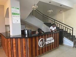 Hotel Vesloni