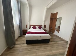 Hotel Vesloni