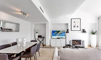 YOLO Spaces – Sotogrande Ocean View Penthouse