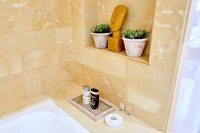 YOLO Spaces – Sotogrande Ocean View Penthouse