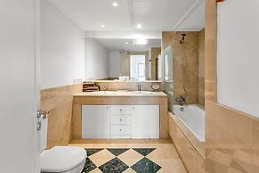 YOLO Spaces – Sotogrande Ocean View Penthouse