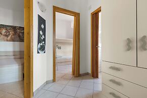 3269 Villetta Monica by Barbarhouse