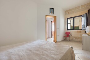 3269 Villetta Monica by Barbarhouse