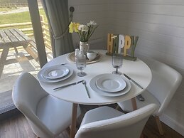 1-bed pod Cabin in Beautiful Surroundings Wrexham