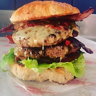 1-bed pod Cabin in Beautiful Surroundings Wrexham