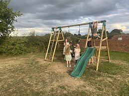 1-bed pod Cabin in Beautiful Surroundings Wrexham