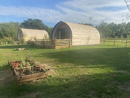 Beech Pod Cabin in Beautiful Surroundings Wrexham