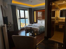 GRAND STAR HOTEL PREMIUM