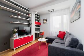 Modern 1 Bedroom Apartment by Renters