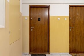 Modern 1 Bedroom Apartment by Renters