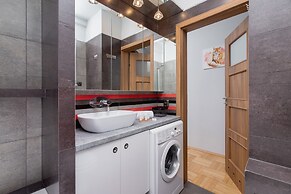 Modern 1 Bedroom Apartment by Renters