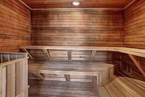 2056 The Pines 2 Bedroom Condo by RedAwning