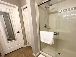 Only 10 Minutes From Disney 3bd Family Home 3 Bedroom Condo by Redawni