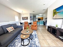 Only 10 Minutes From Disney 3bd Family Home 3 Bedroom Condo by Redawni