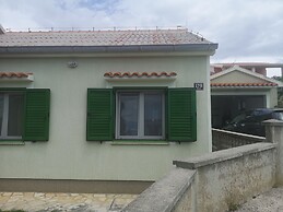 Moja Ane