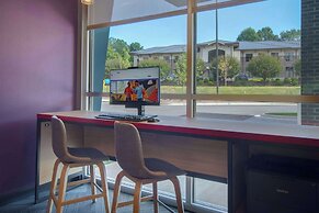 TRU BY Hilton Wake Forest Raleigh North