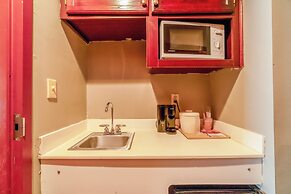 Ark Suites By OYO Jonesboro I-555