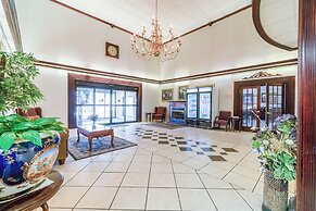 Ark Suites By OYO Jonesboro I-555