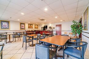 Ark Suites By OYO Jonesboro I-555