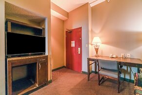 Ark Suites By OYO Jonesboro I-555