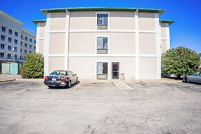 Ark Suites By OYO Jonesboro I-555