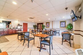 Ark Suites By OYO Jonesboro I-555