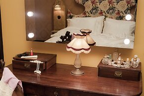 Pensão Amor Madam’s Lodge