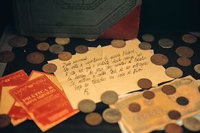 Pensão Amor Madam’s Lodge