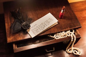 Pensão Amor Madam’s Lodge