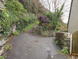 Ty'n-y-ffynnon Cottage