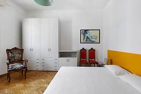 Irnerio Apartments - Blue Velvet by Wonderful Italy