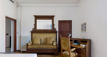 Irnerio Apartments - Yellow Cat by Wonderful Italy