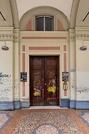 Irnerio Apartments - Yellow Cat by Wonderful Italy