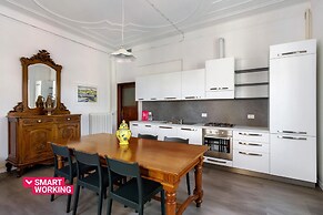 Irnerio Apartments - Yellow Cat by Wonderful Italy