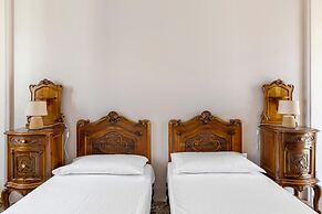 Irnerio 17 - Irnerio Apartments - Black Widow