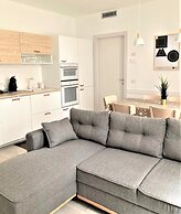 Bright Apartment in via Zurigo 3