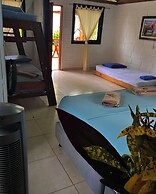 Las Rocas Village Ecohotel