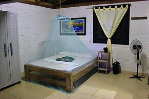 Las Rocas Village Ecohotel